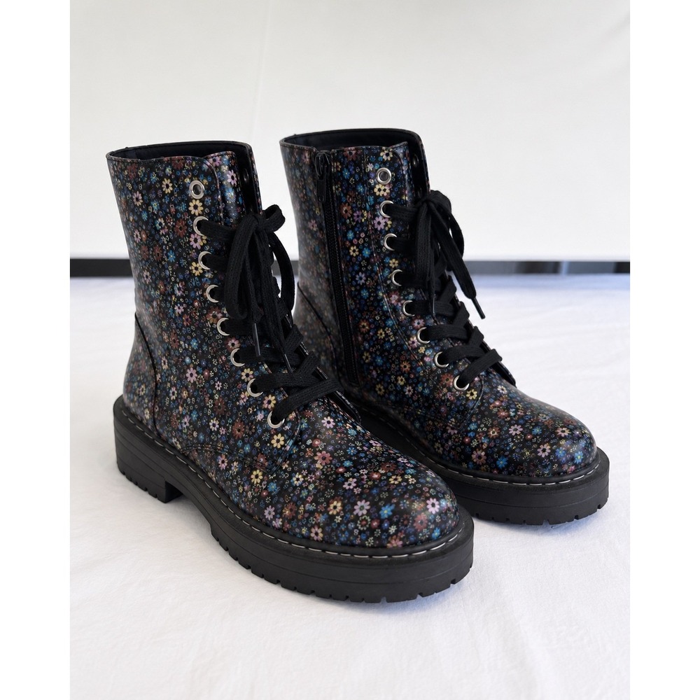 True Craft Korri 3 Floral Combat Boots Black Multicolor Lace Up Side Zip 9.5 M
